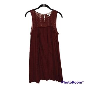 Liz Lange Maroon‎ with lace upper maternity dress